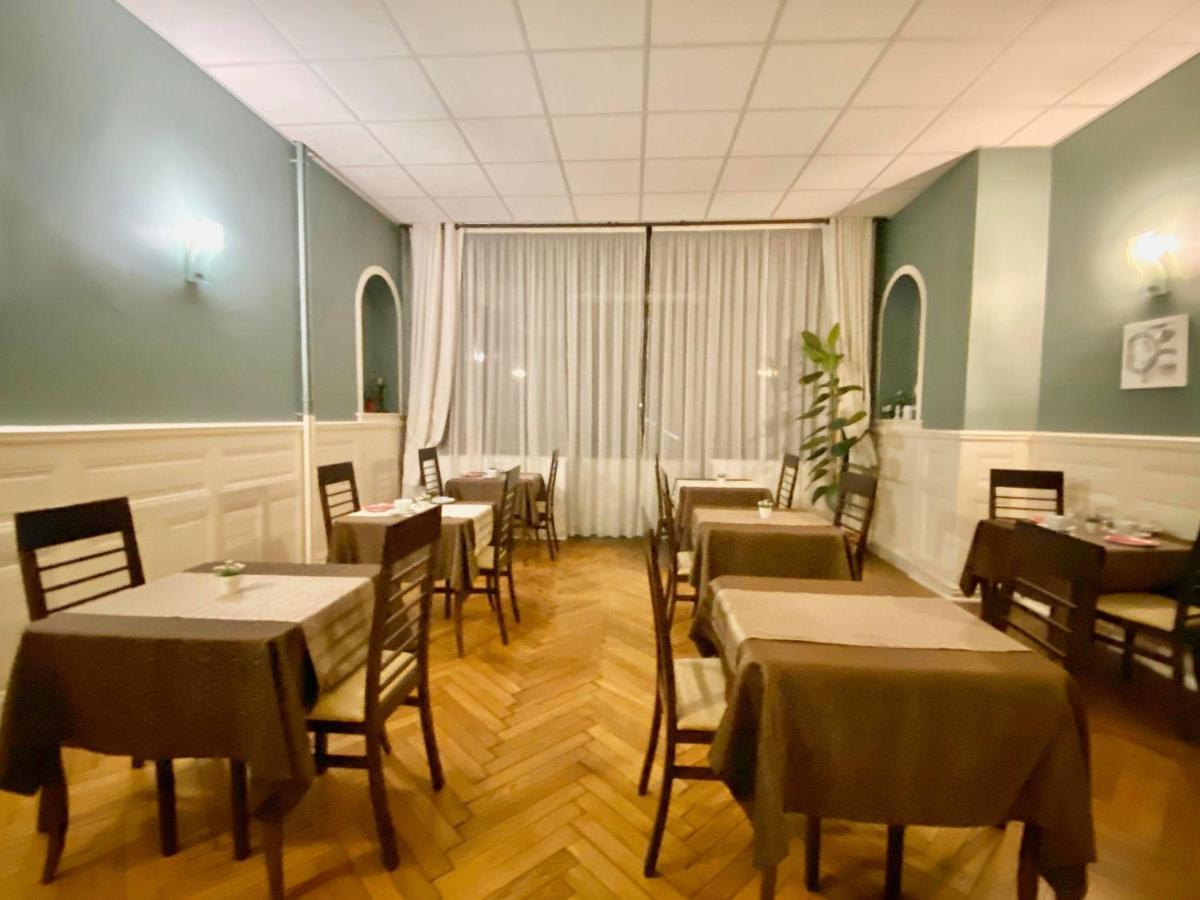 Authentic By Balladins, Le Carre D'aix Hotel Aix-les-Bains