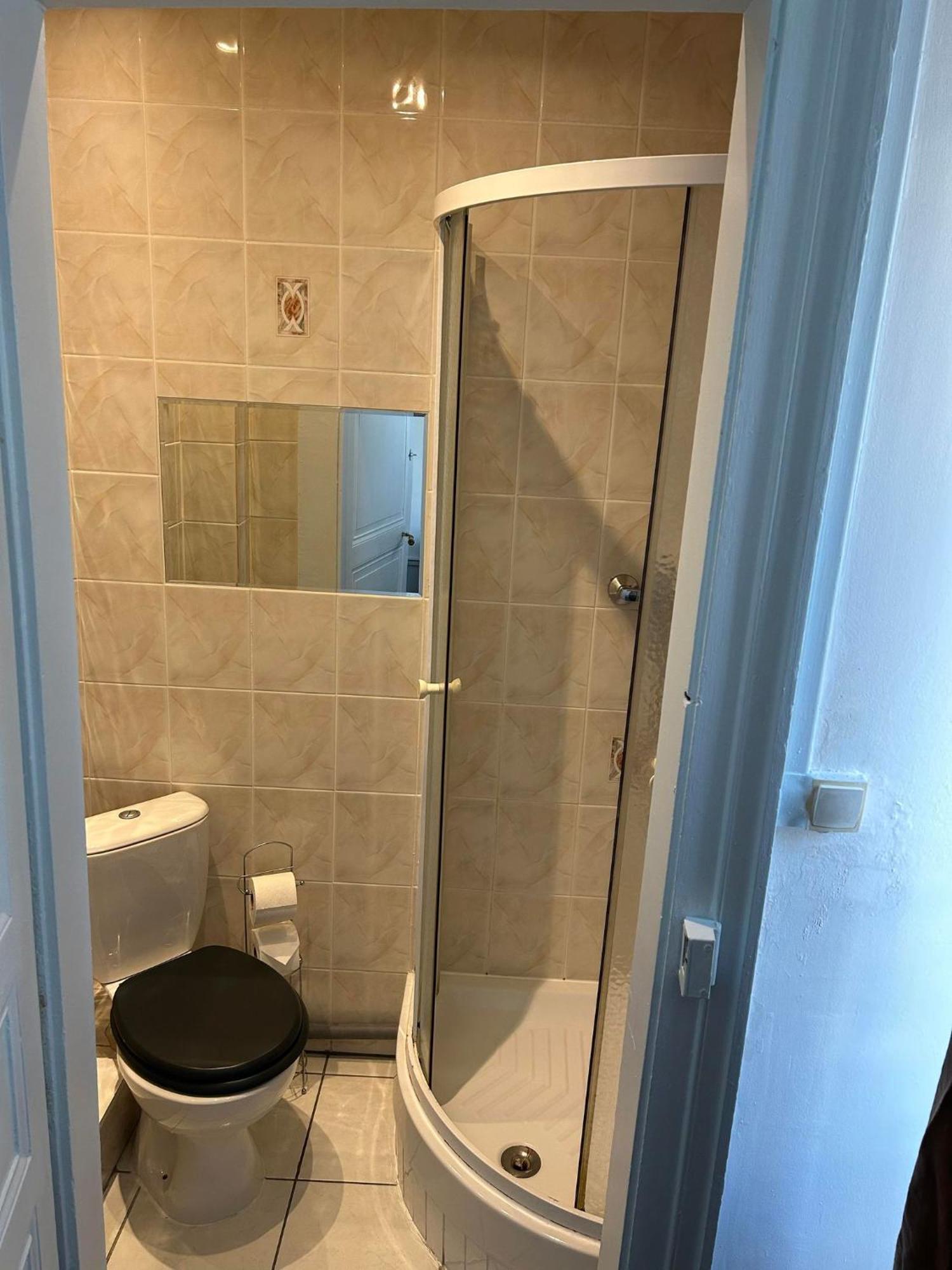 Hotel Authentic By Balladins, Le Carre D'aix